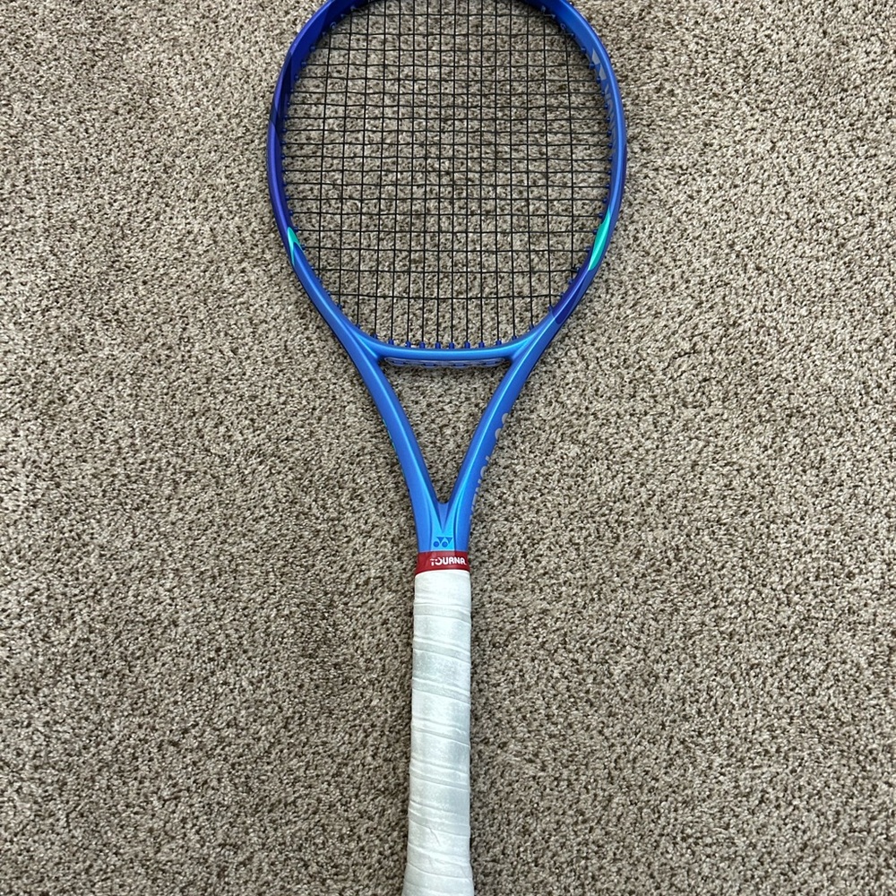 Yonex eZone 98 (2025) Tennis Racket